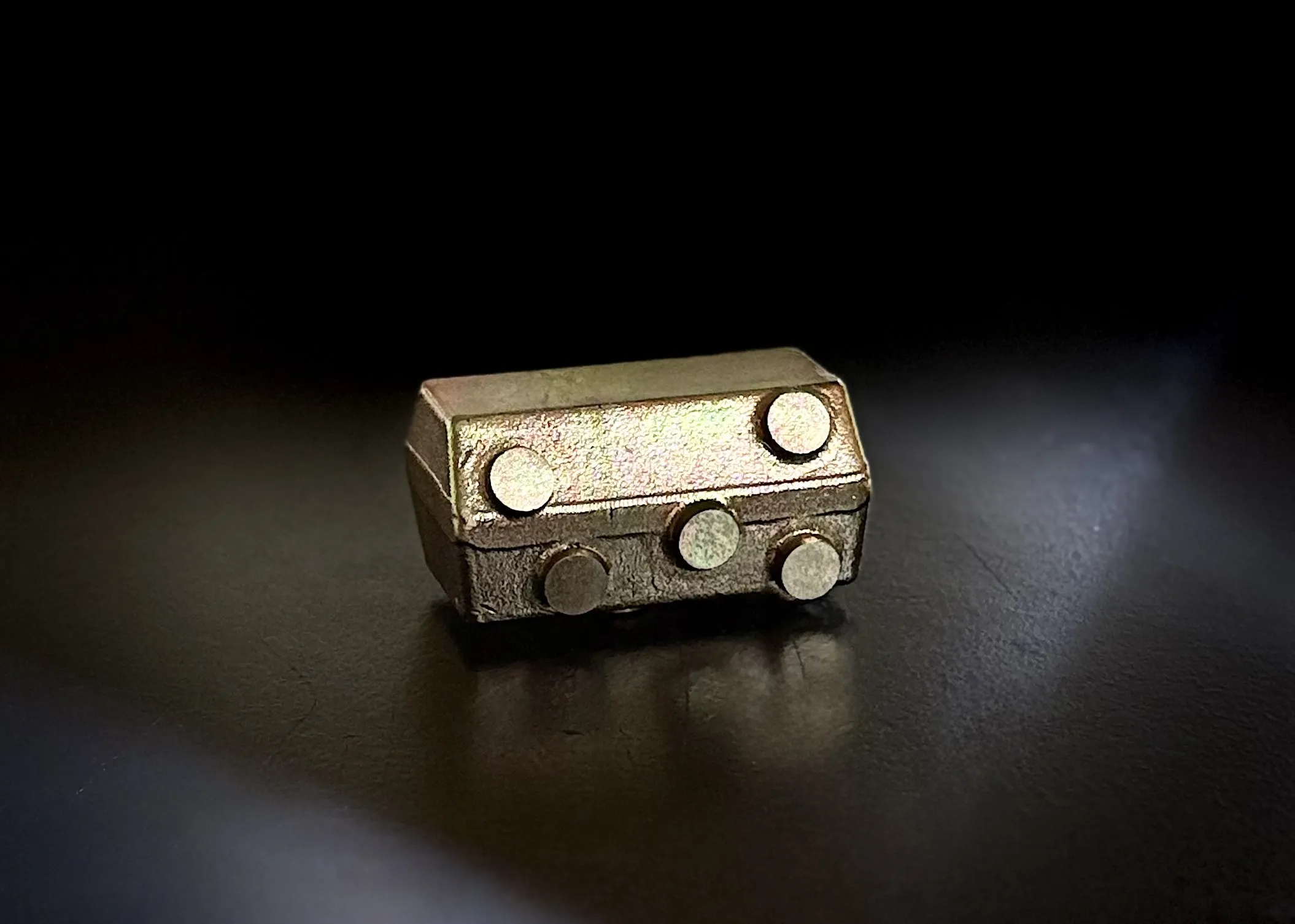 Triscar Kaynaklı Çarık Elmas